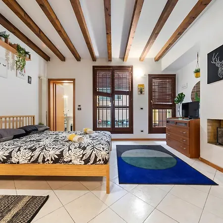 Loft Baracca Bologna